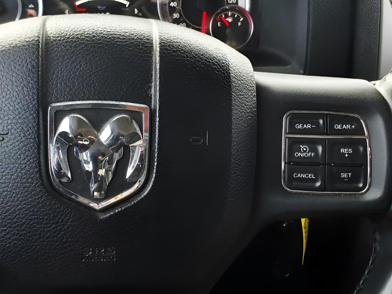 RAM 1500 Sport Crew Cab SWB 4WD 2014