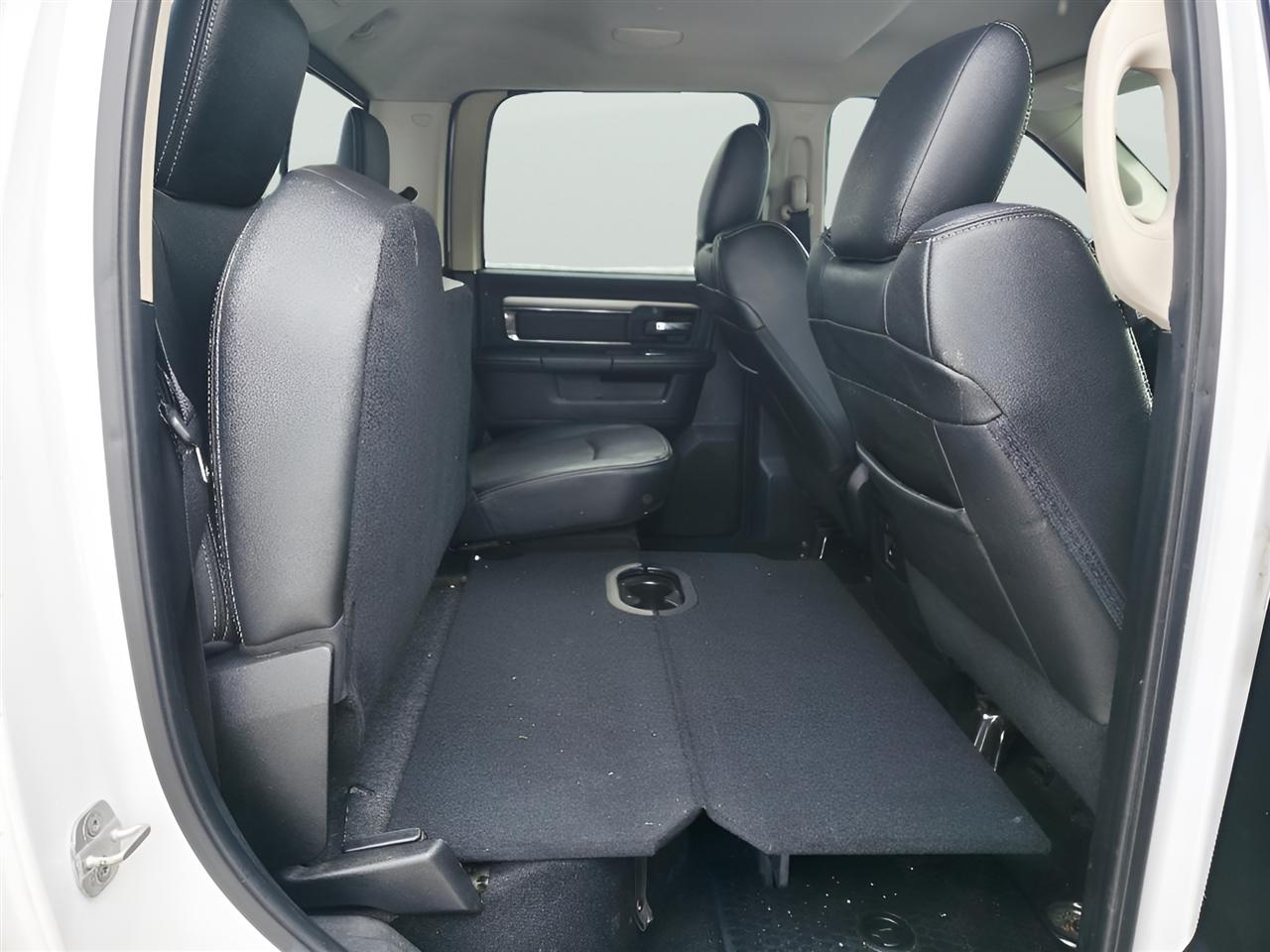 RAM 1500 Sport Crew Cab SWB 4WD 2014