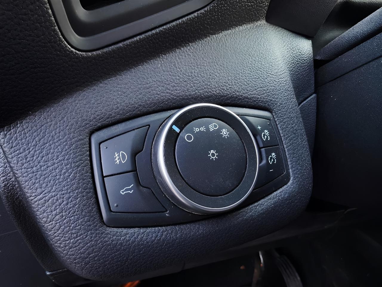 Ford Escape SE FWD 2018