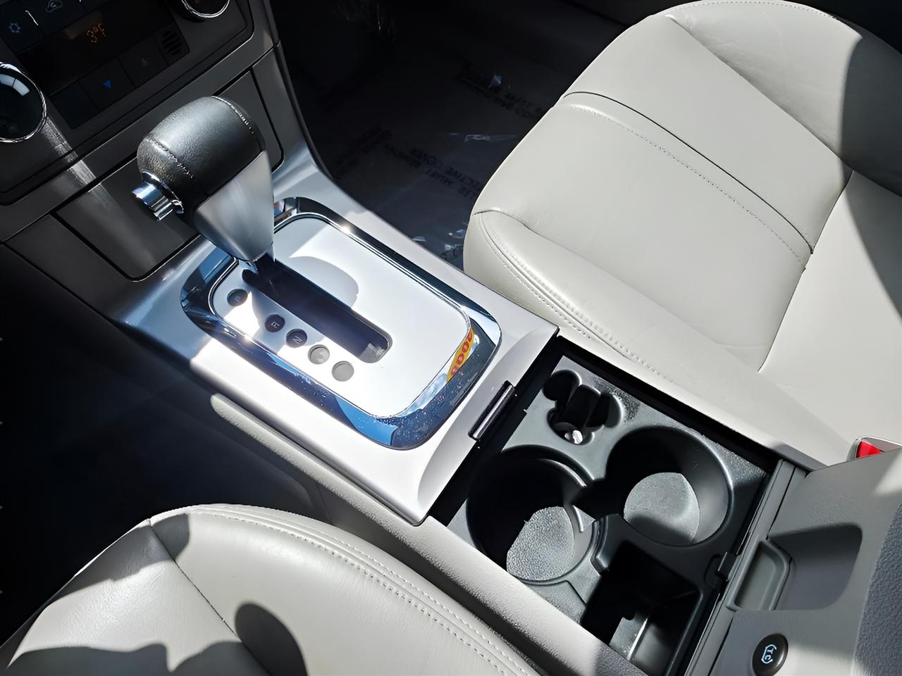 Saturn Aura XR 2008