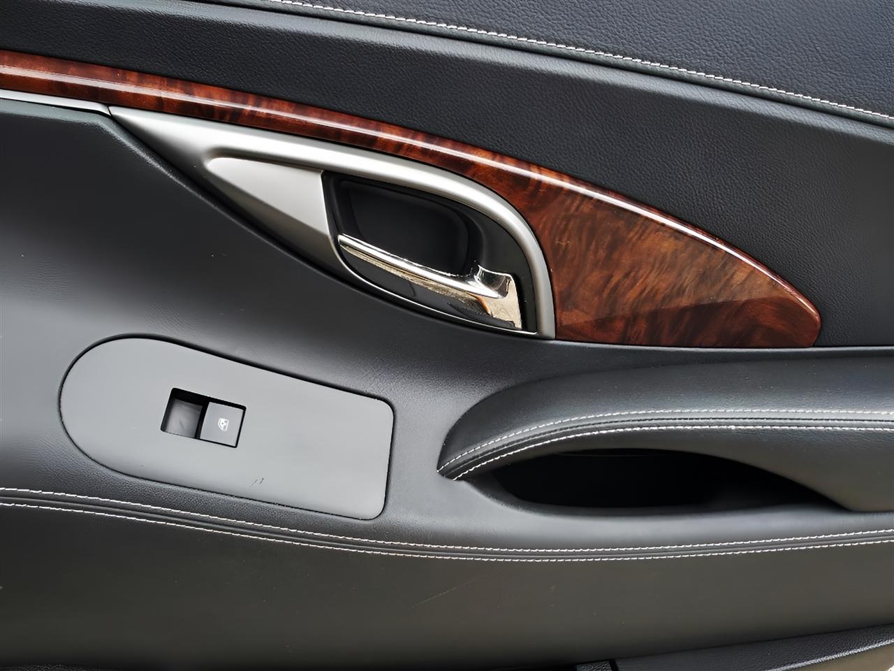 Buick LaCrosse Touring 2013
