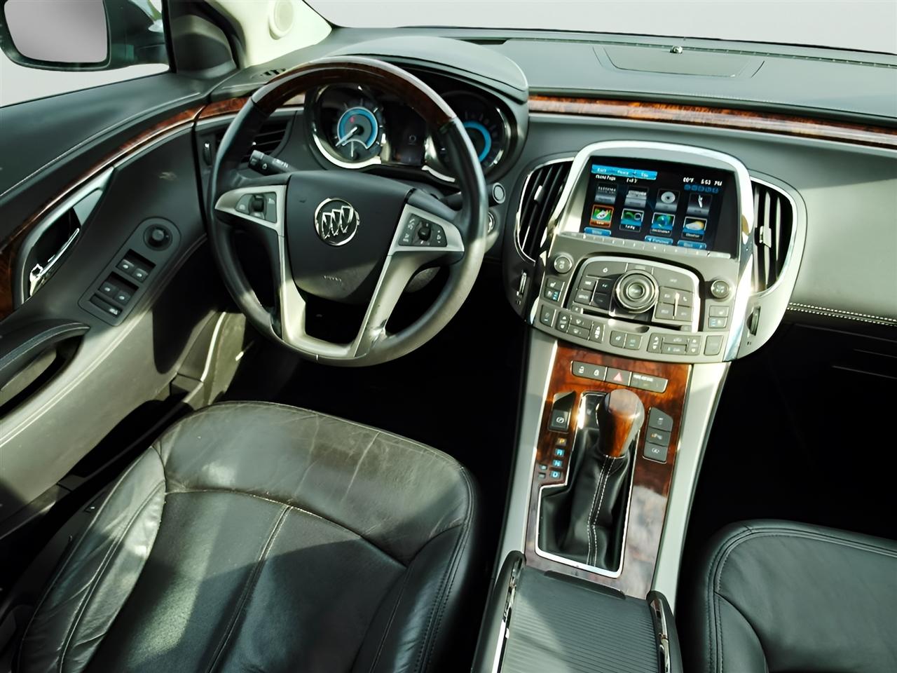 Buick LaCrosse Touring 2013