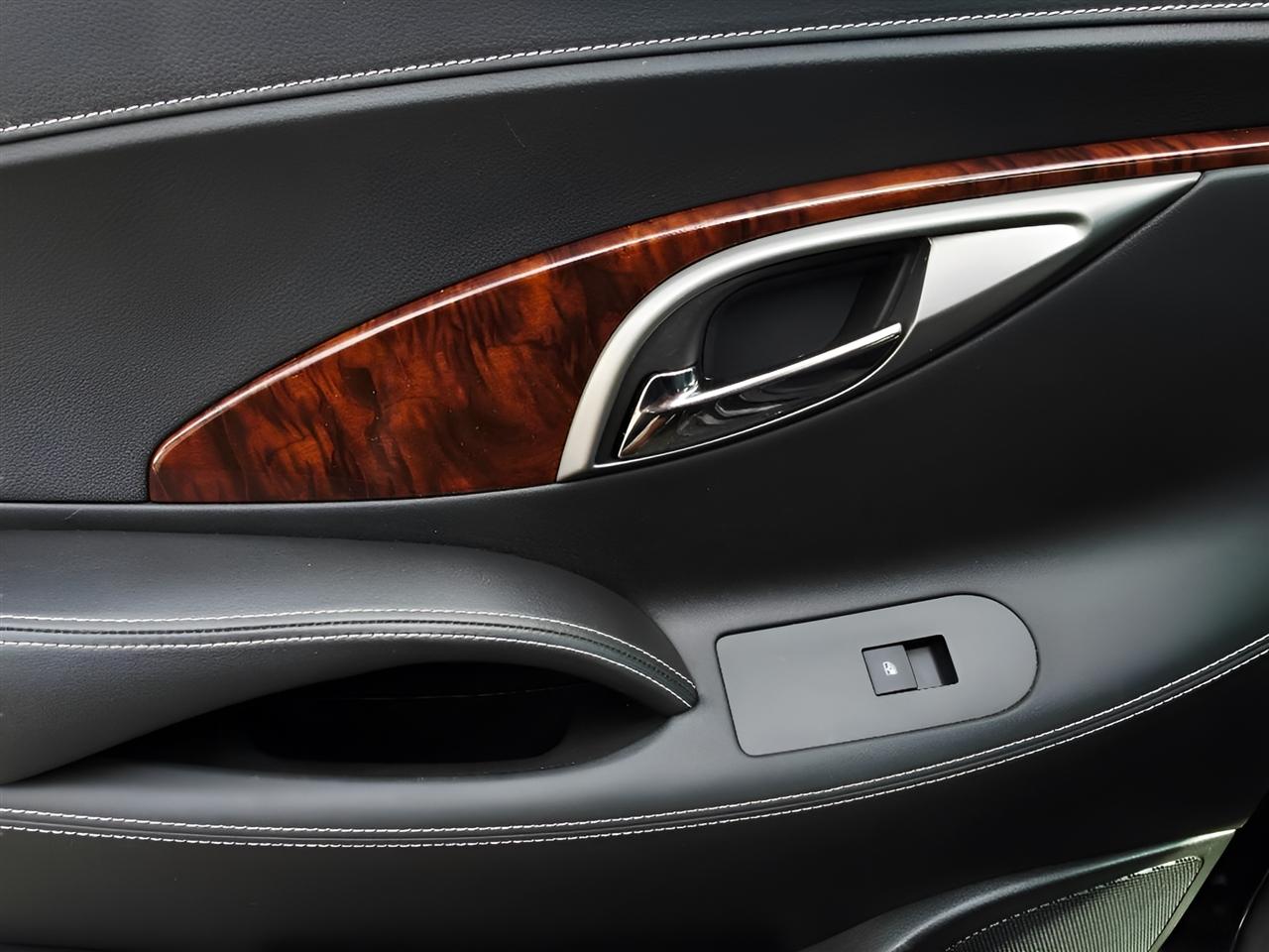 Buick LaCrosse Touring 2013