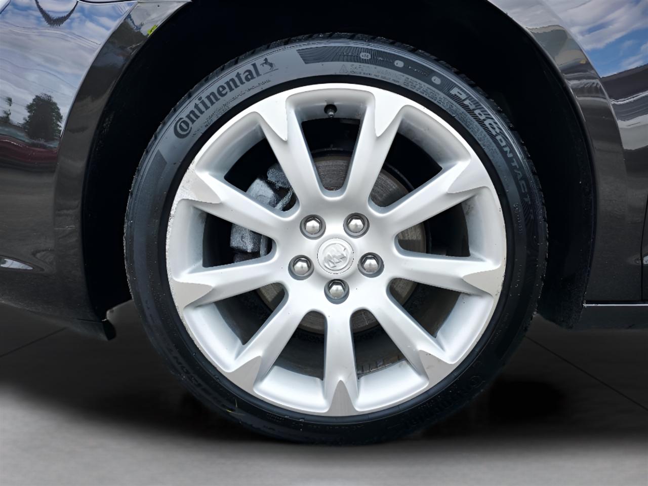 Buick LaCrosse Touring 2013