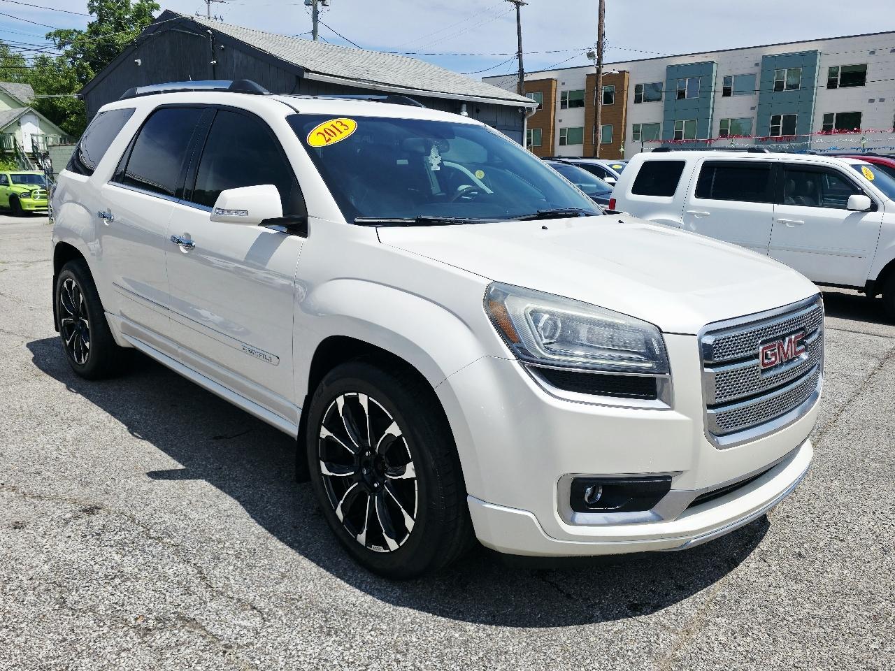 GMC Acadia  2013