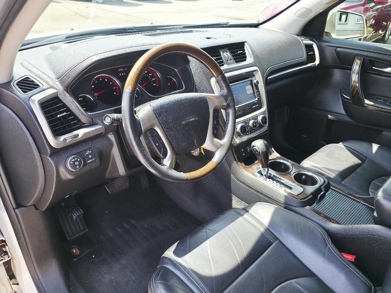 GMC Acadia  2013