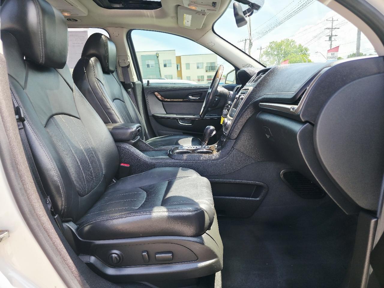 GMC Acadia  2013