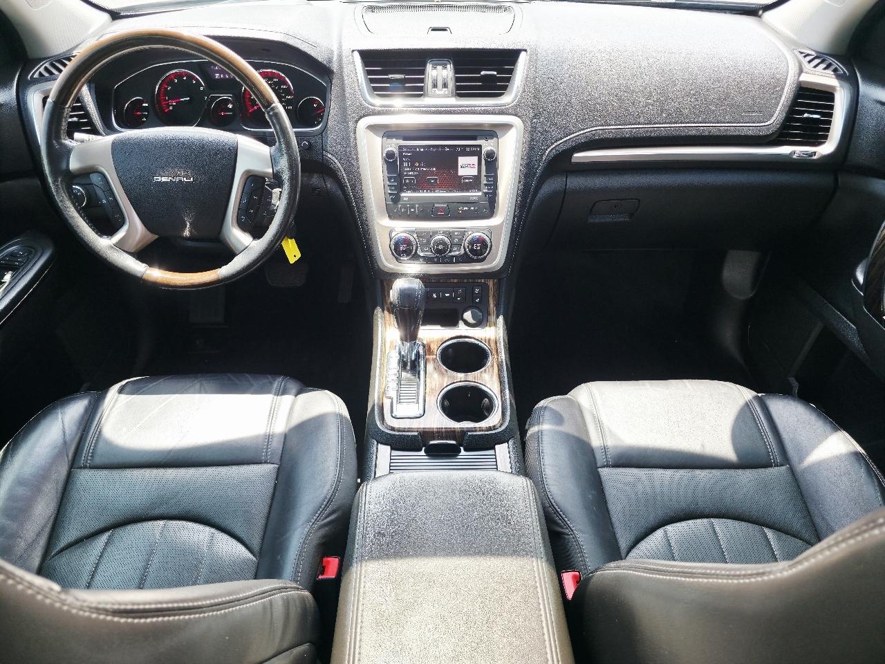 GMC Acadia  2013