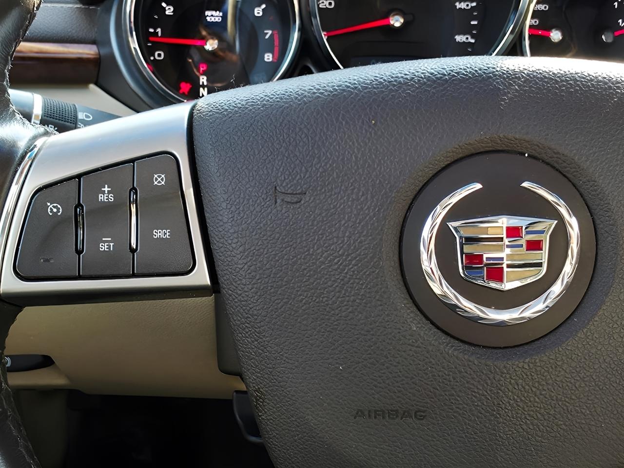 Cadillac CTS Luxury AWD 2012