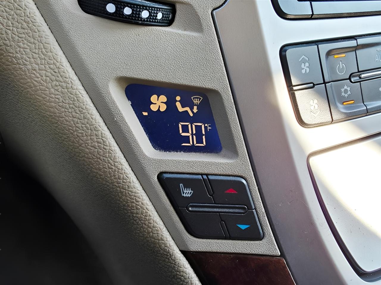 Cadillac CTS Luxury AWD 2012