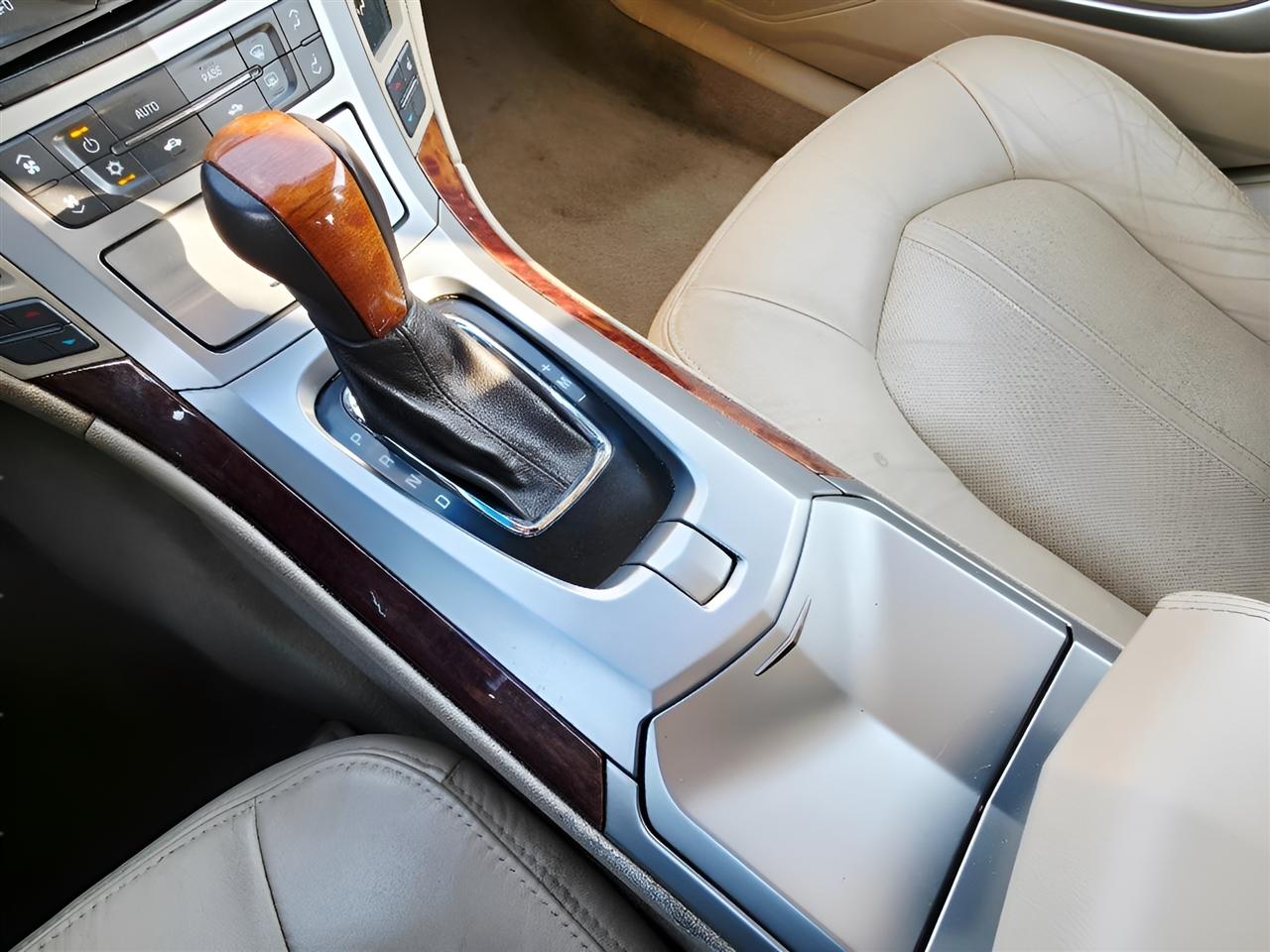 Cadillac CTS Luxury AWD 2012