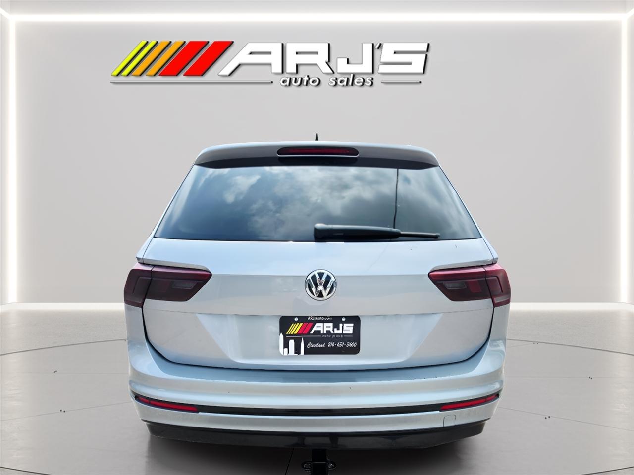 Volkswagen Tiguan SE 4Motion AWD 2020