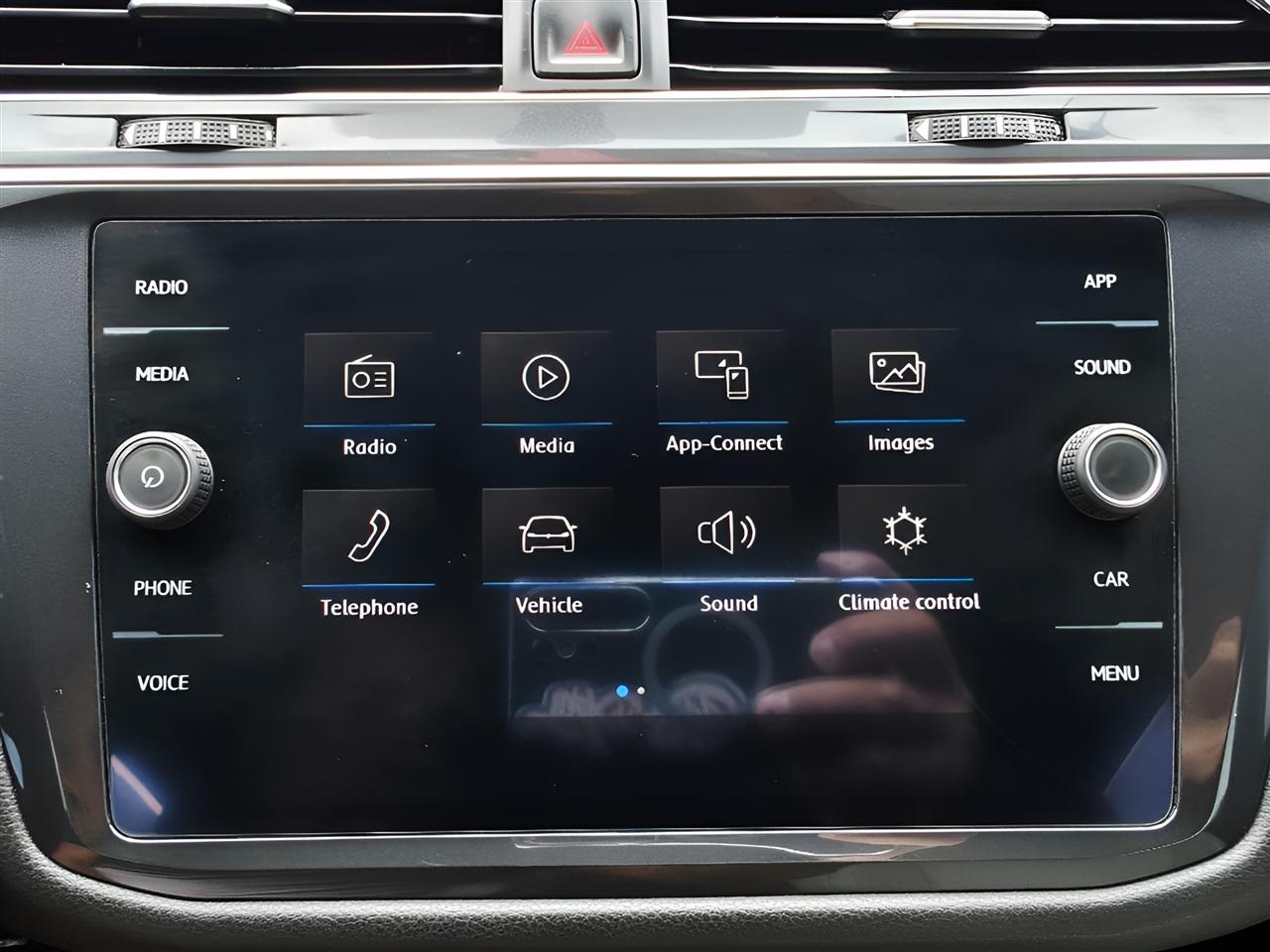 Volkswagen Tiguan SE 4Motion AWD 2020