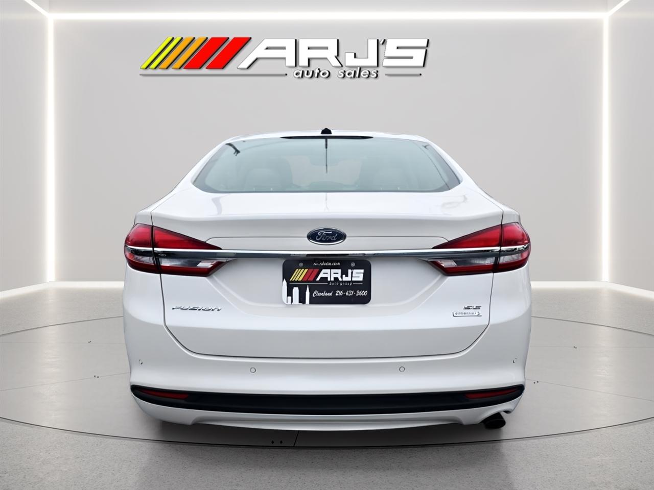 Ford Fusion SE 2018
