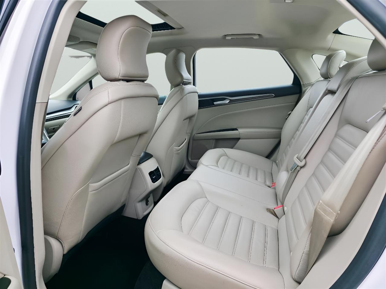 Ford Fusion SE 2018