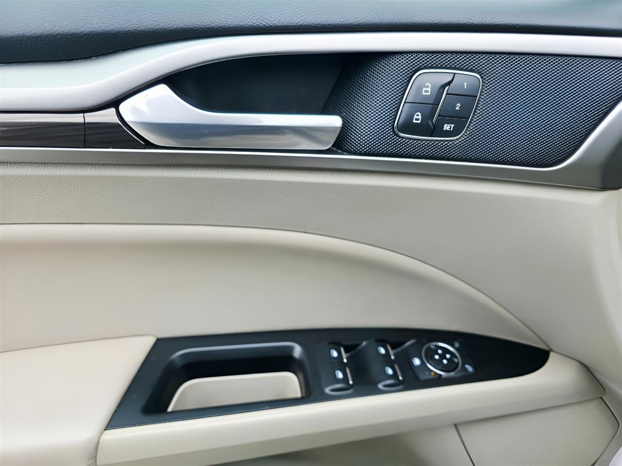 Ford Fusion SE 2018