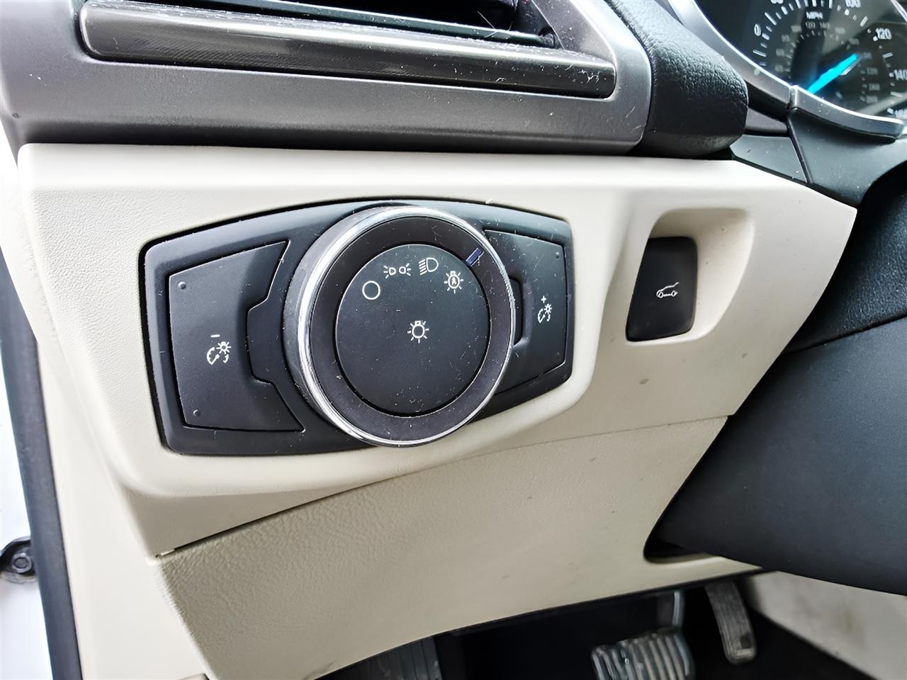 Ford Fusion SE 2018