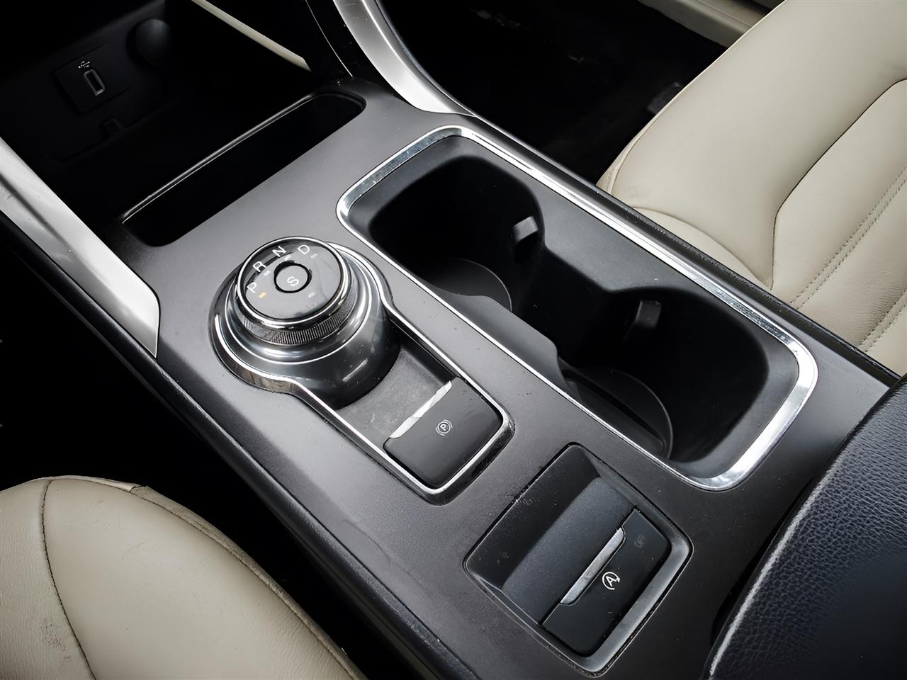 Ford Fusion SE 2018