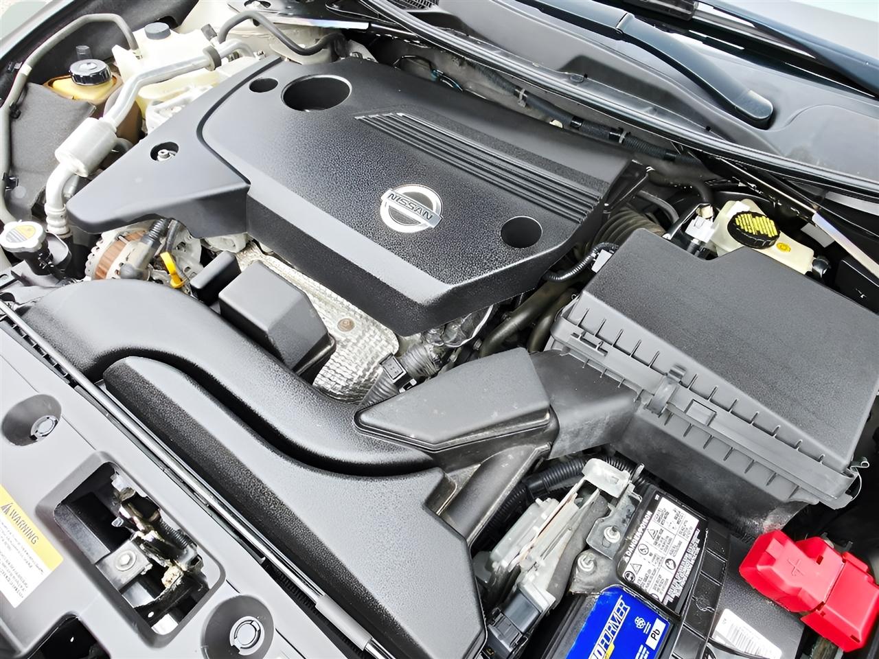 Nissan Altima 2.5 SL 2014