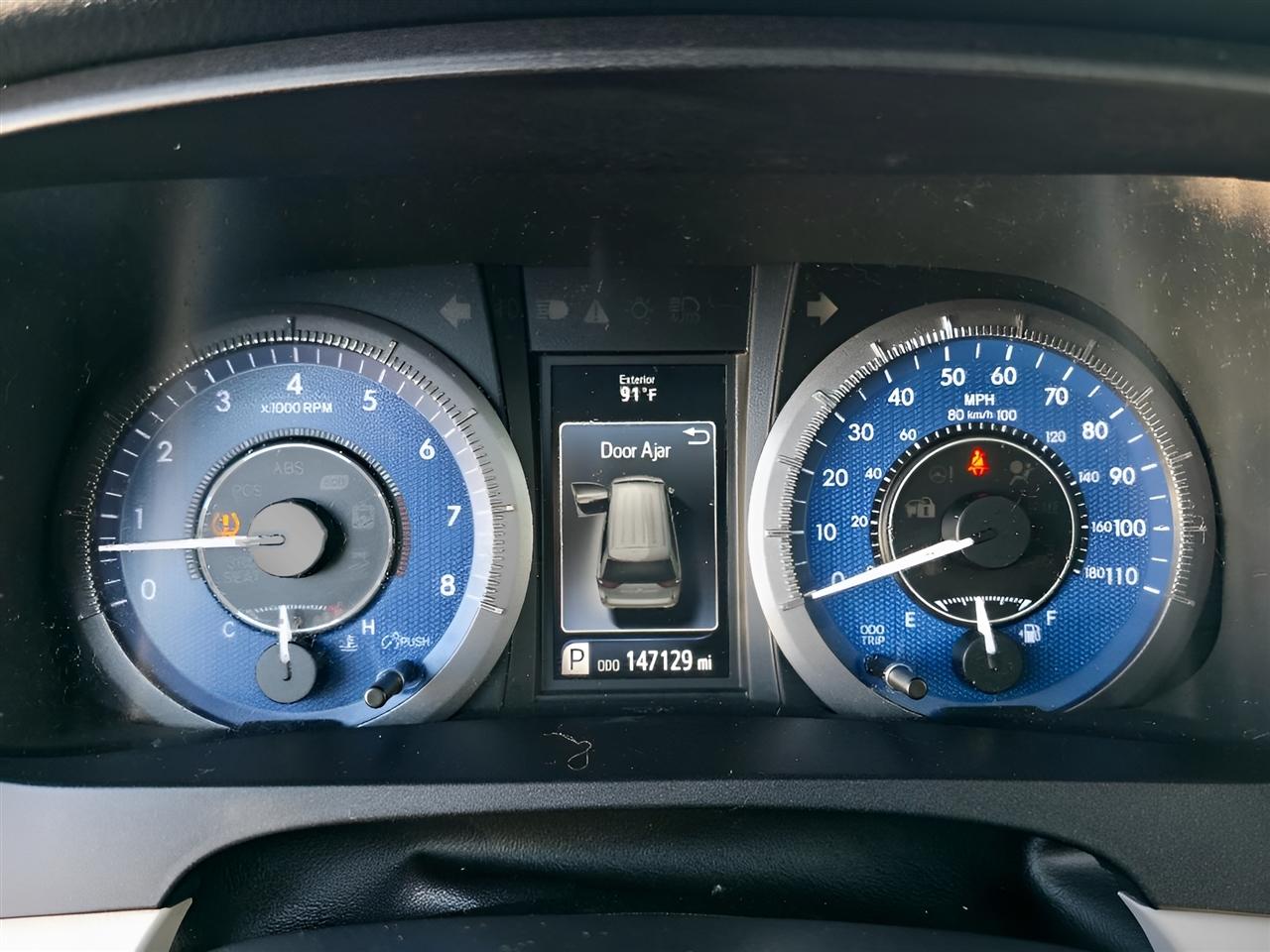 Toyota Sienna Limited AWD 7-Passenger V6 2015