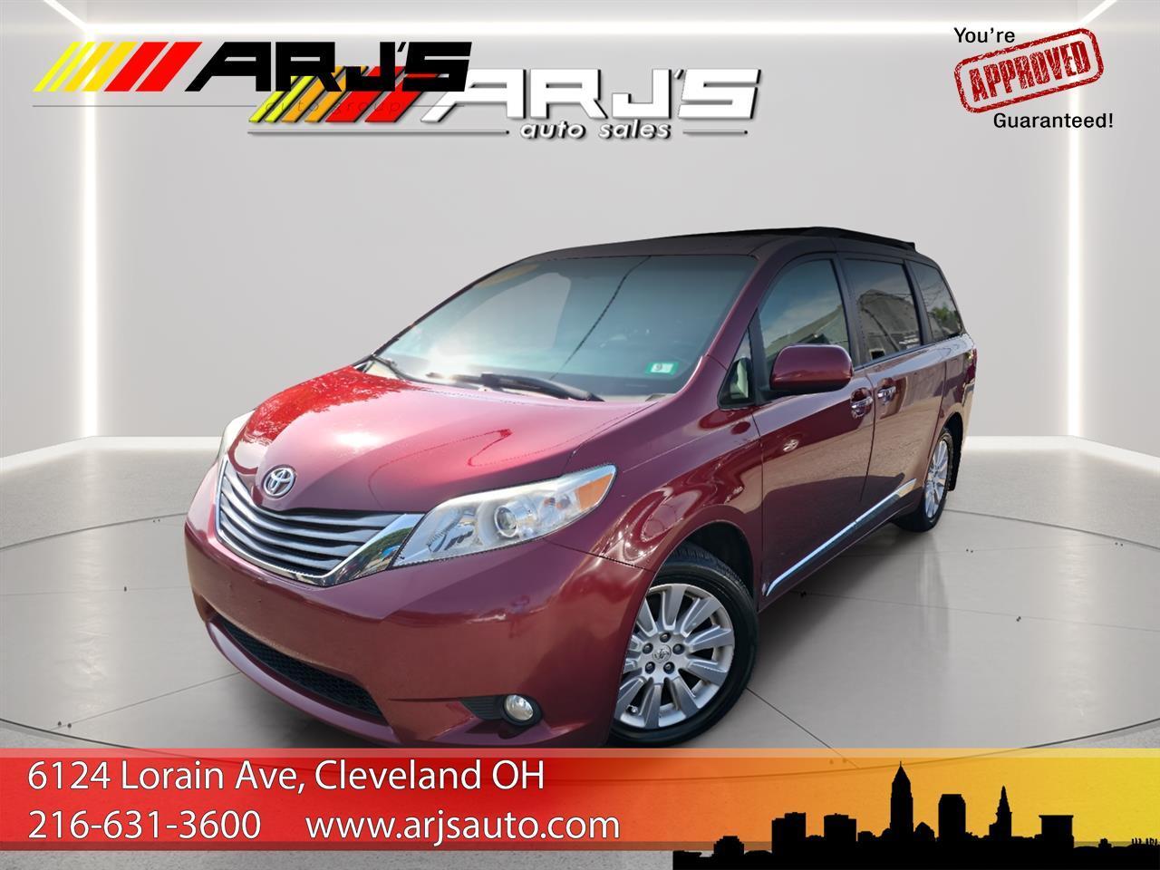 Toyota Sienna Limited AWD 7-Passenger V6 2015