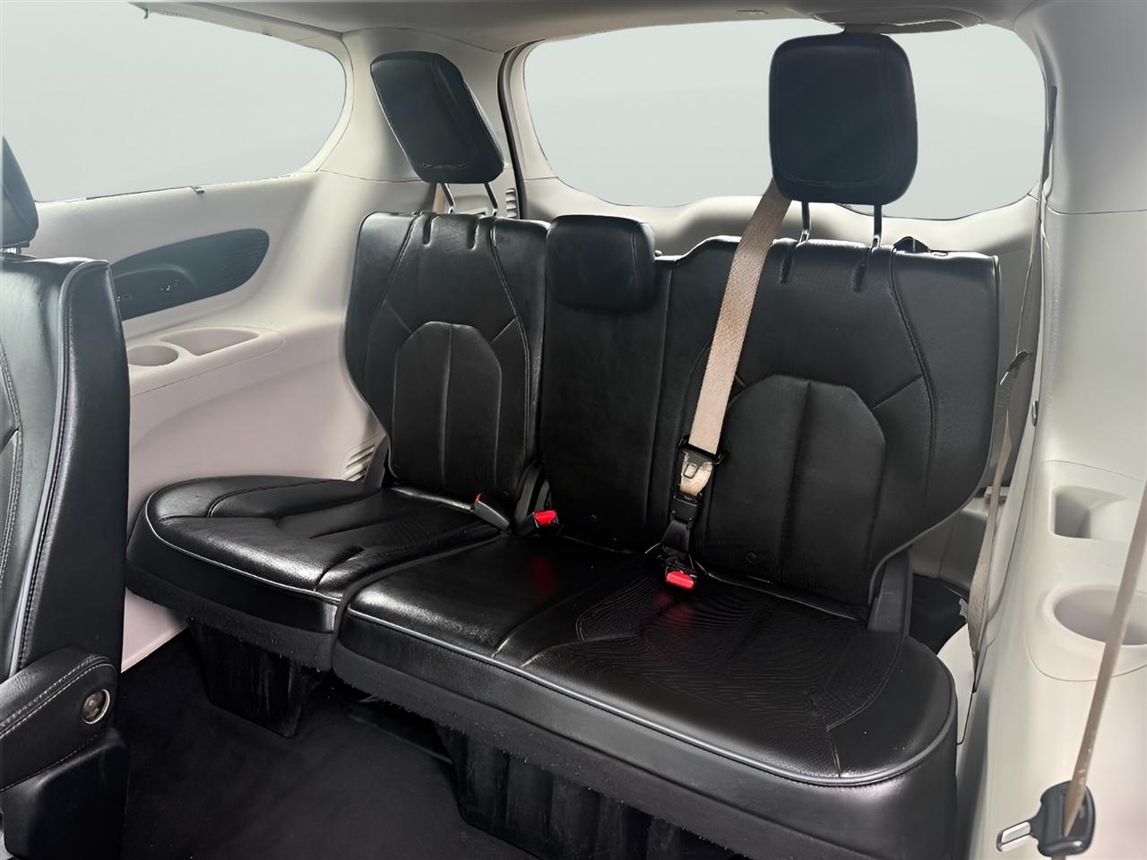 Chrysler Pacifica Limited 2018