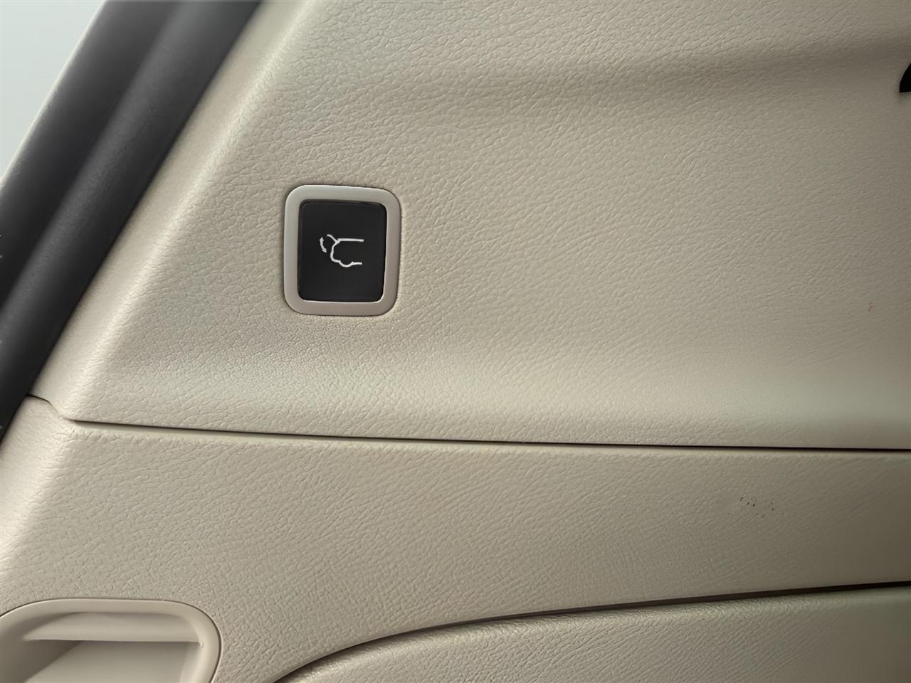 Chrysler Pacifica Limited 2018