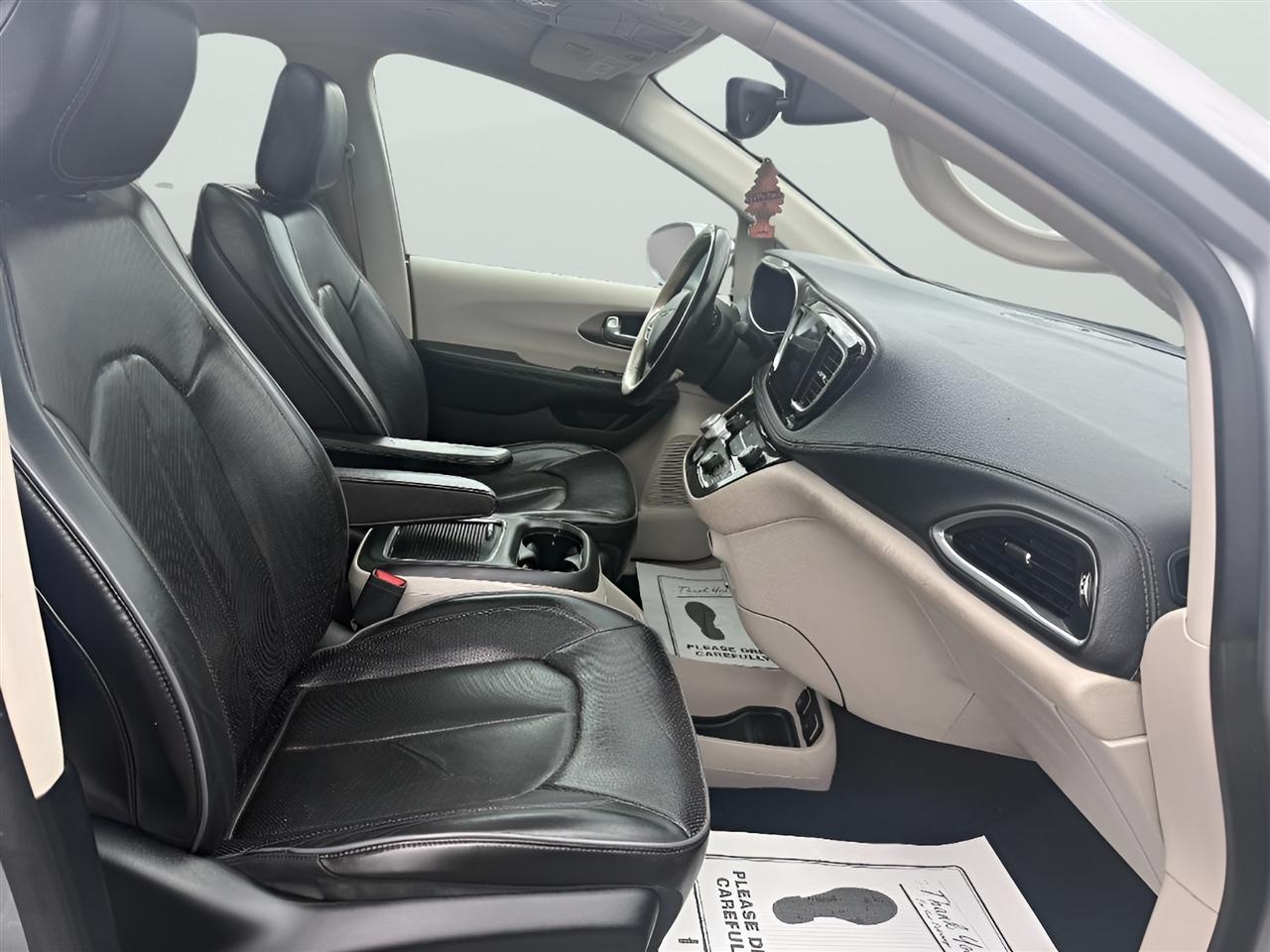 Chrysler Pacifica Limited 2018
