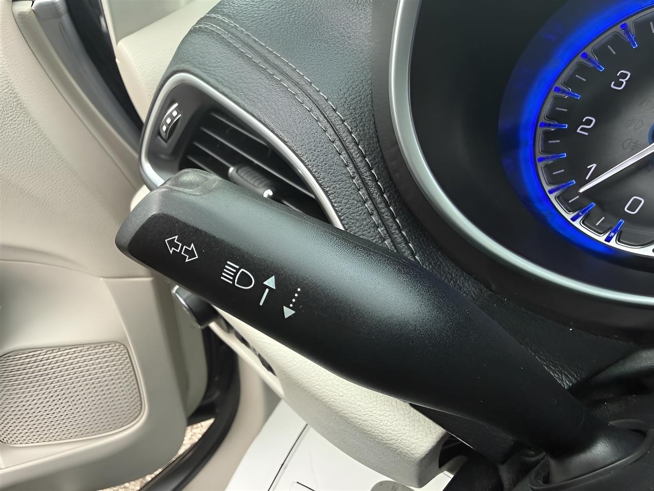 Chrysler Pacifica Limited 2018
