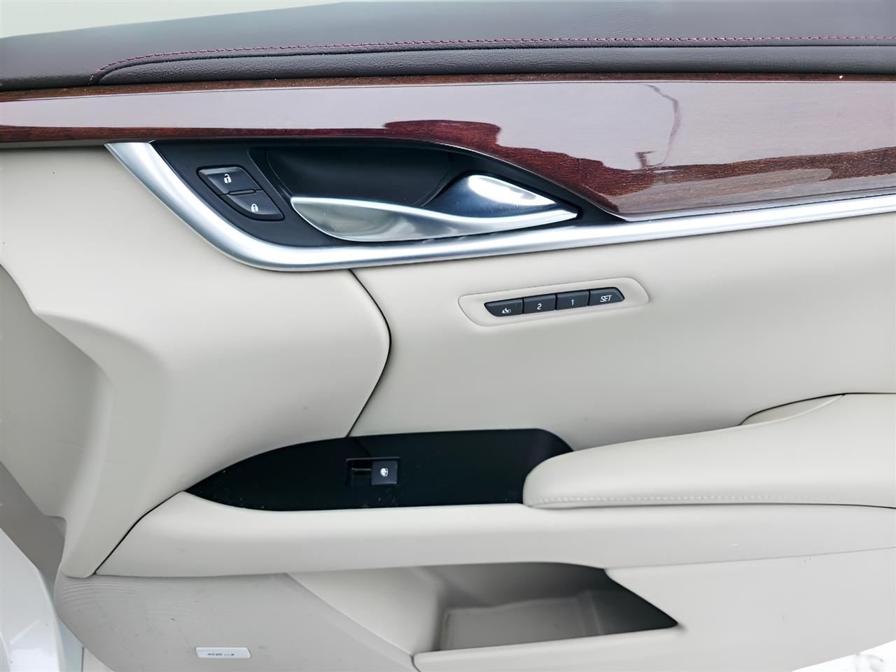 Cadillac XTS Premium AWD 2015