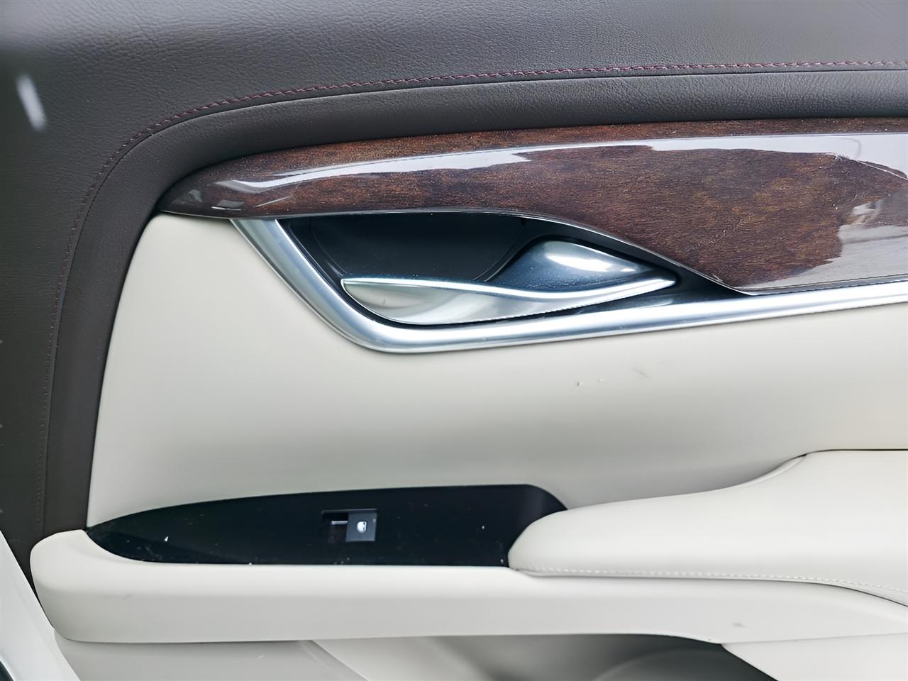 Cadillac XTS Premium AWD 2015