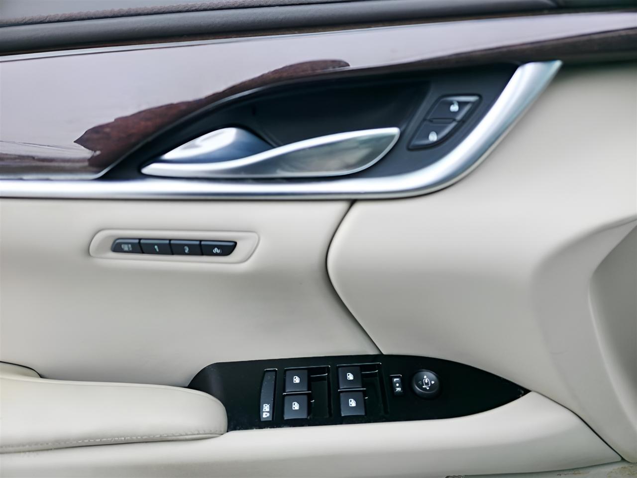 Cadillac XTS Premium AWD 2015