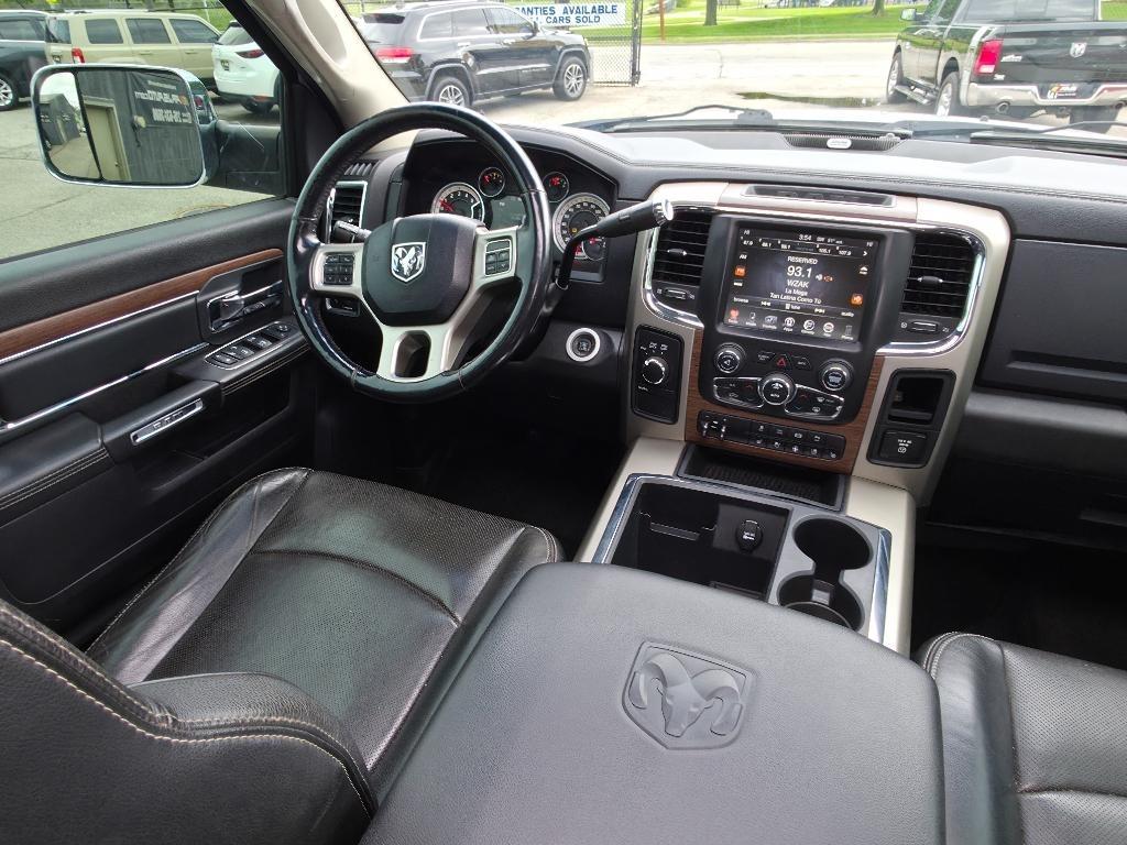 RAM 2500 Laramie Crew Cab SWB 4WD 2014