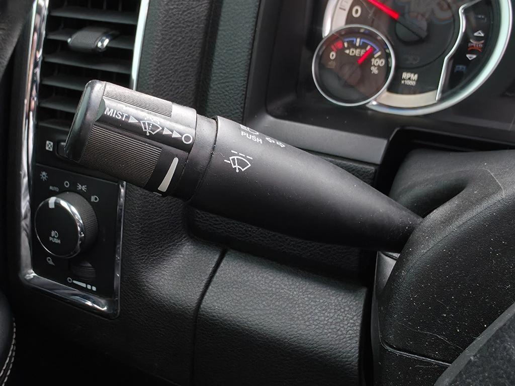 RAM 2500 Laramie Crew Cab SWB 4WD 2014