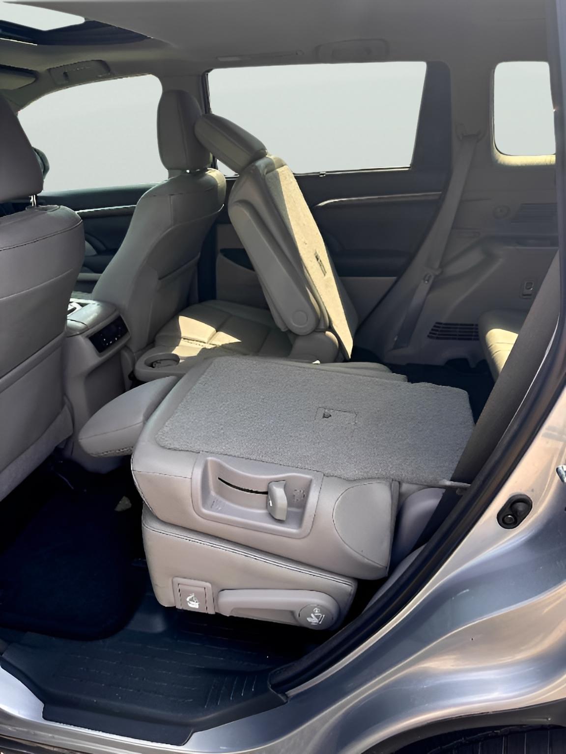 Toyota Highlander Limited AWD V6 2014