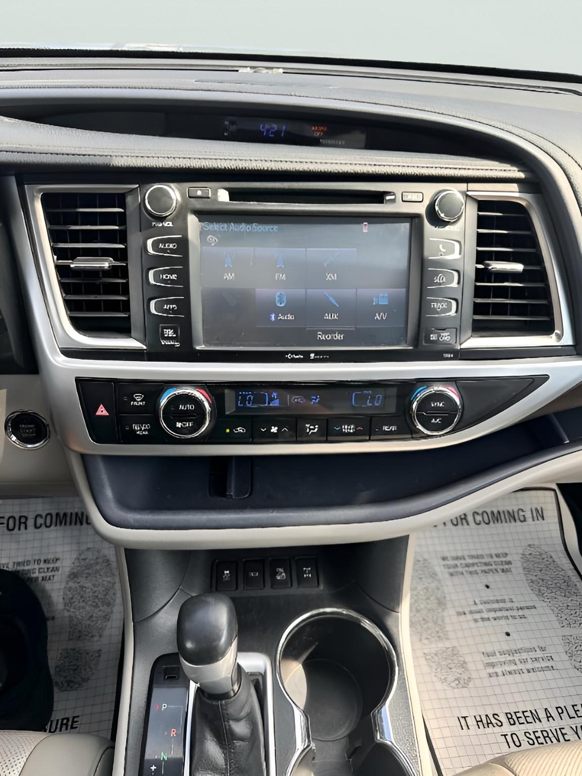 Toyota Highlander Limited AWD V6 2014