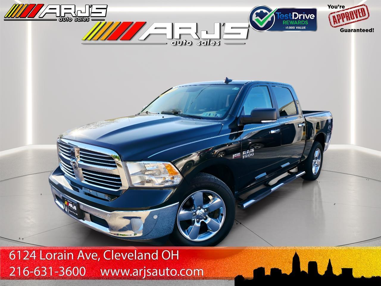 2016 RAM 1500 SLT Crew Cab SWB 4WD