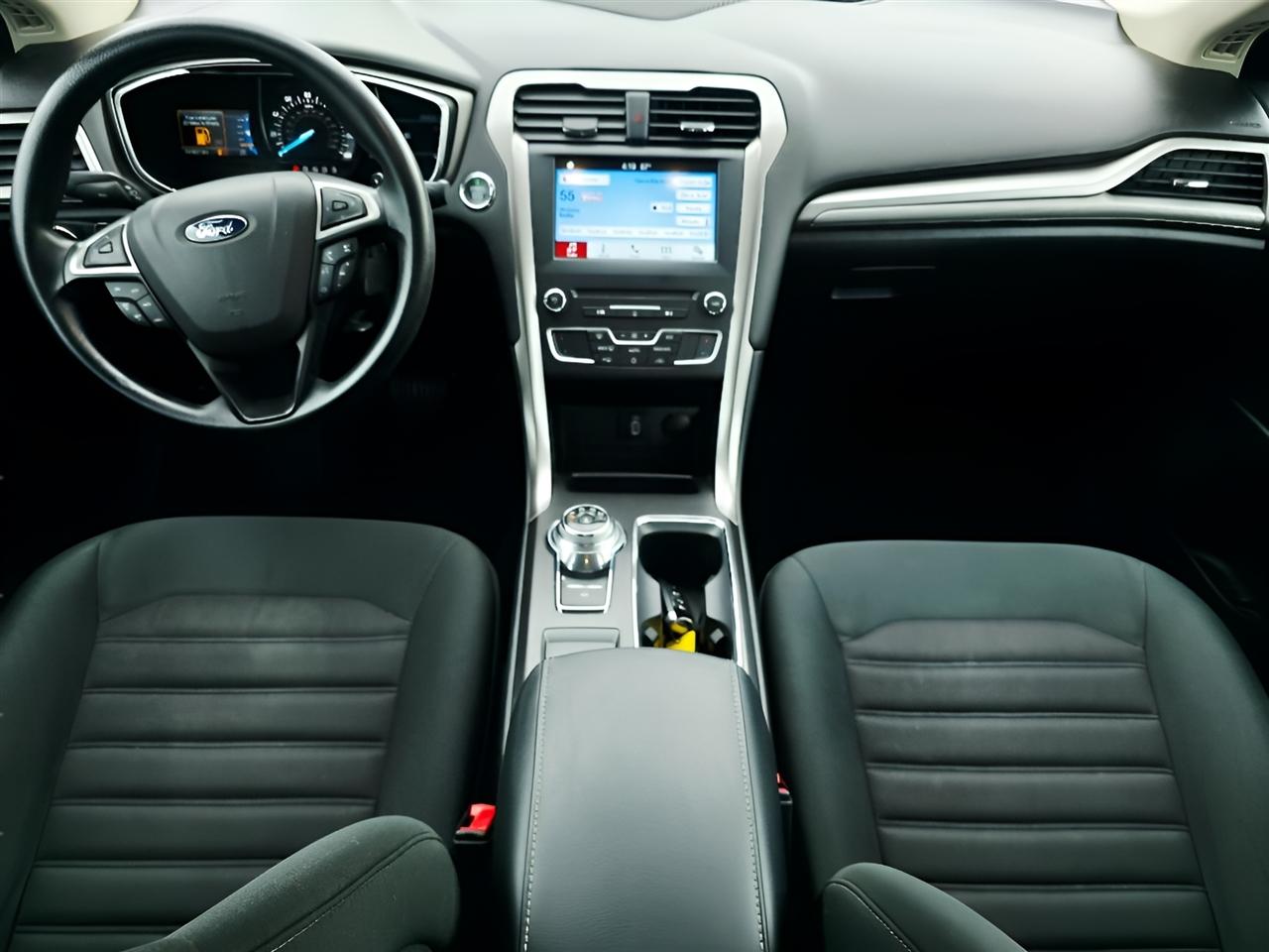 Ford Fusion SE 2017