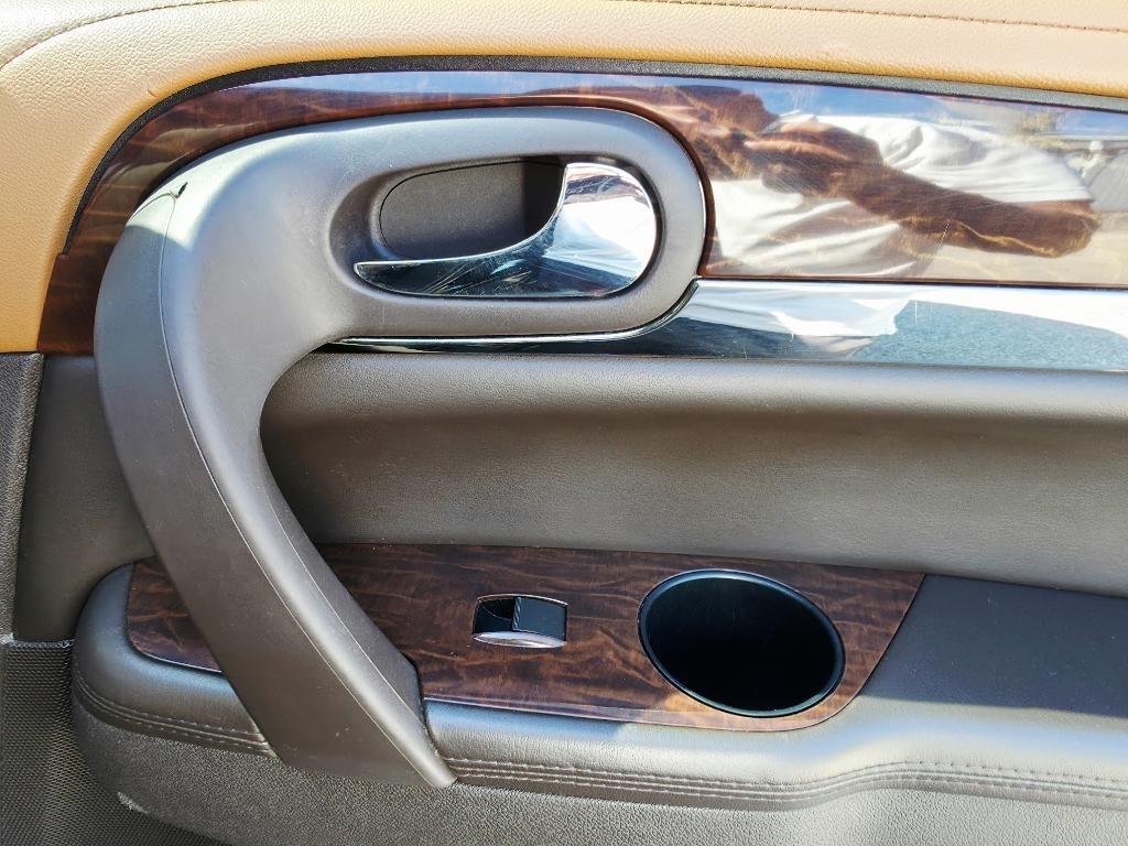 Buick Enclave Premium AWD 2014
