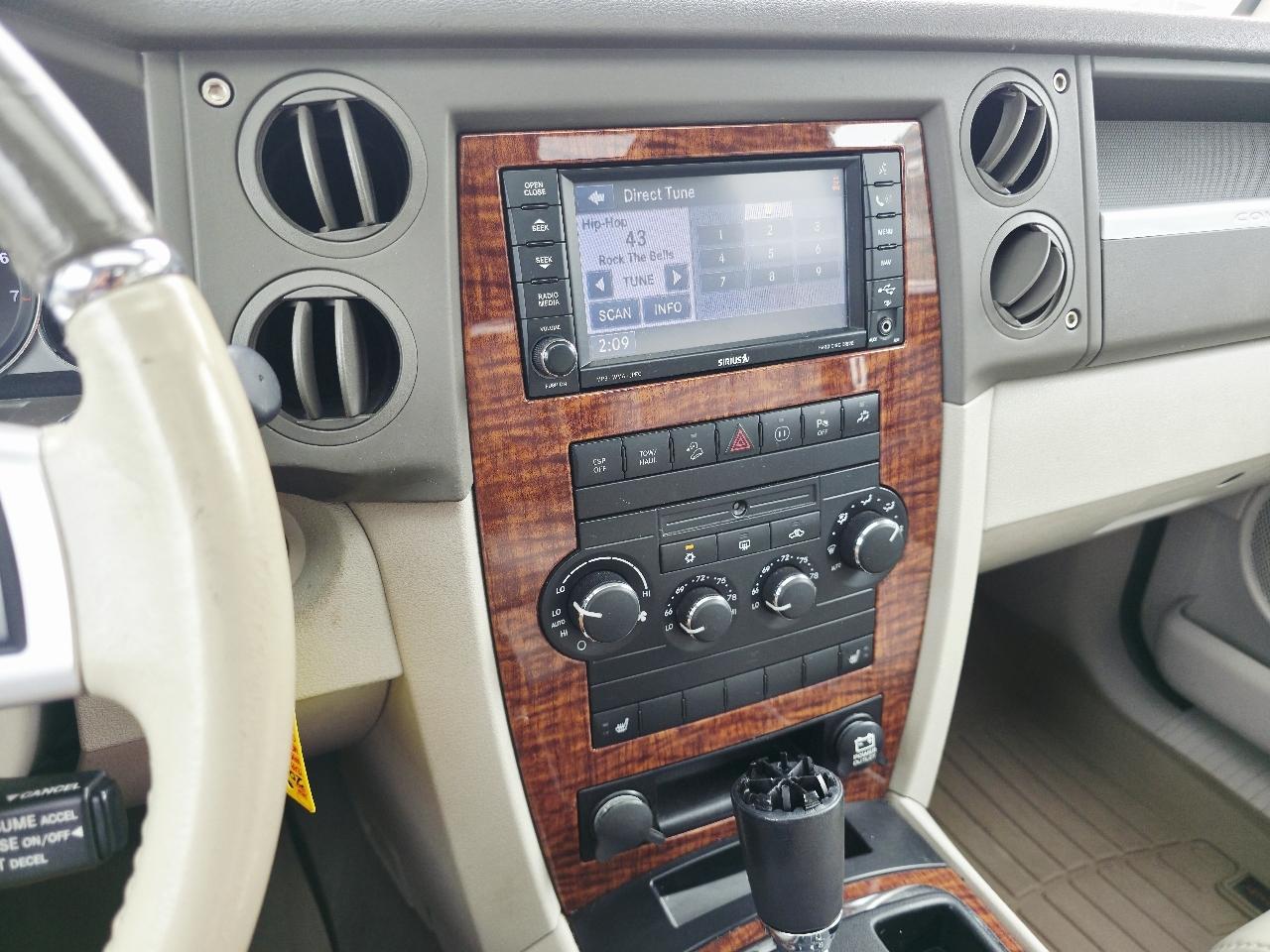 Jeep Commander Limited 4WD 2008