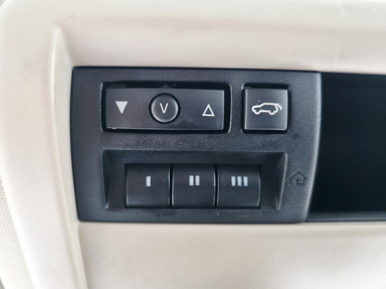 Jeep Commander Limited 4WD 2008