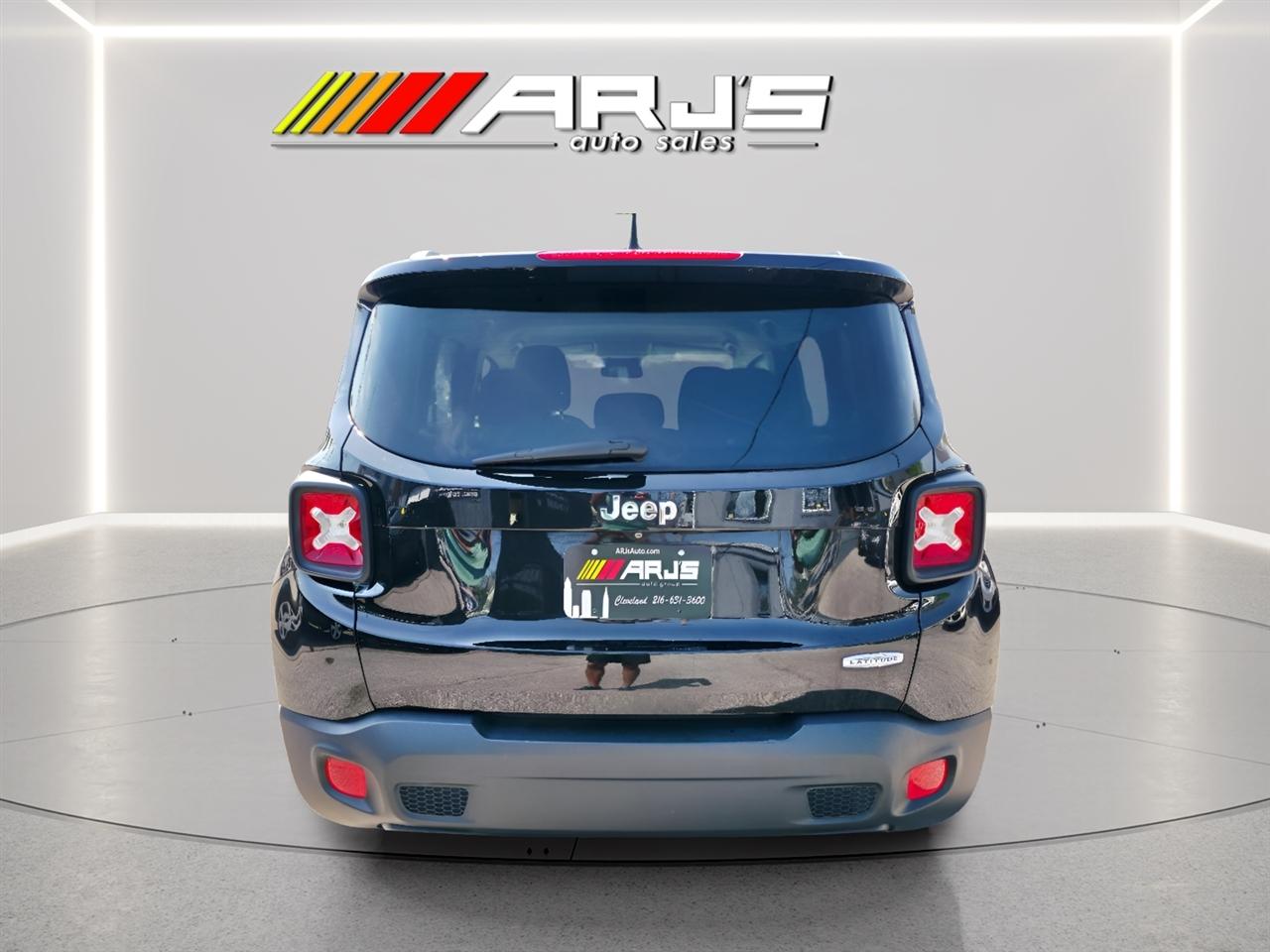 Jeep Renegade Latitude FWD 2015