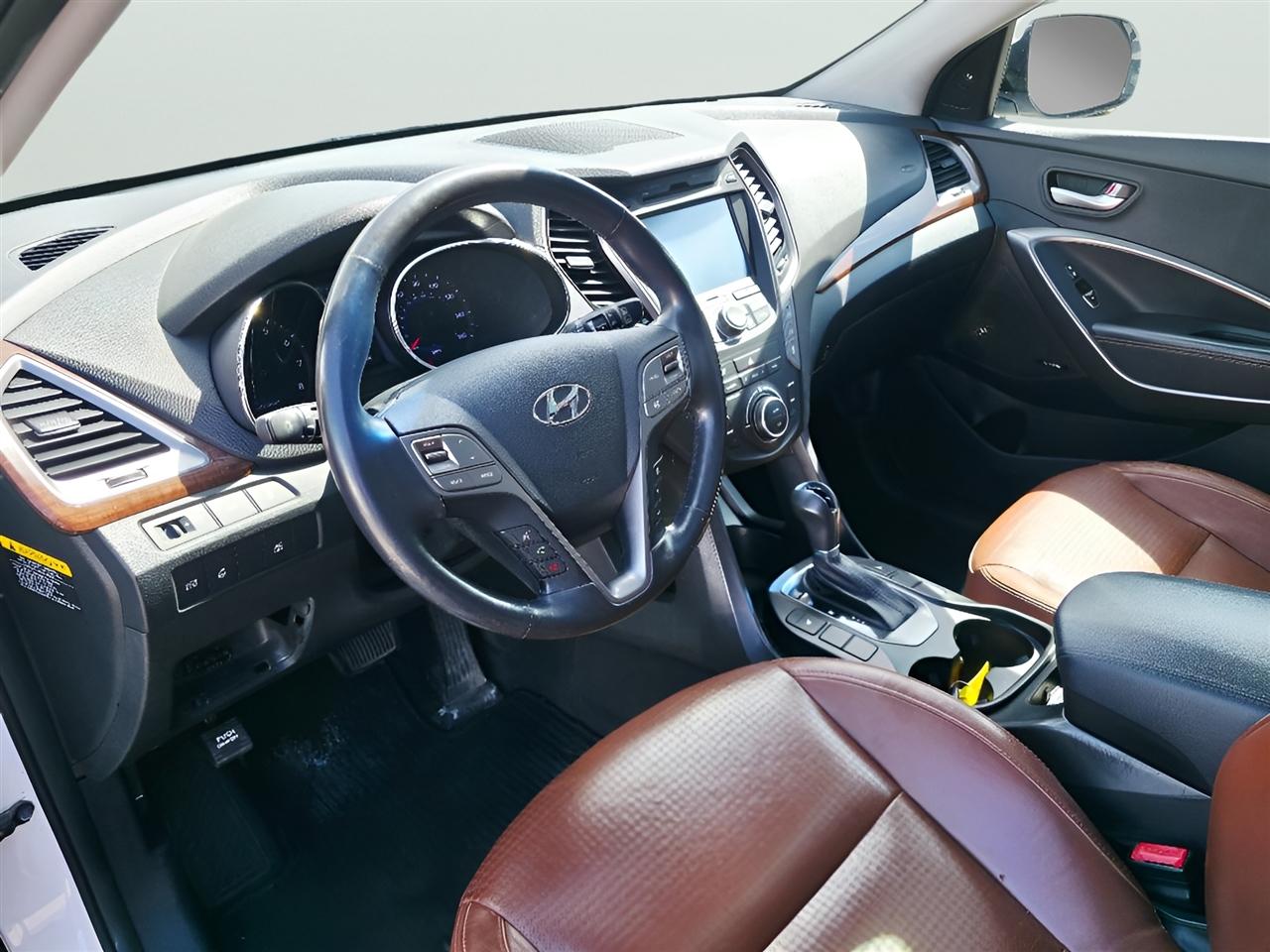 Hyundai Santa Fe Limited FWD 2013
