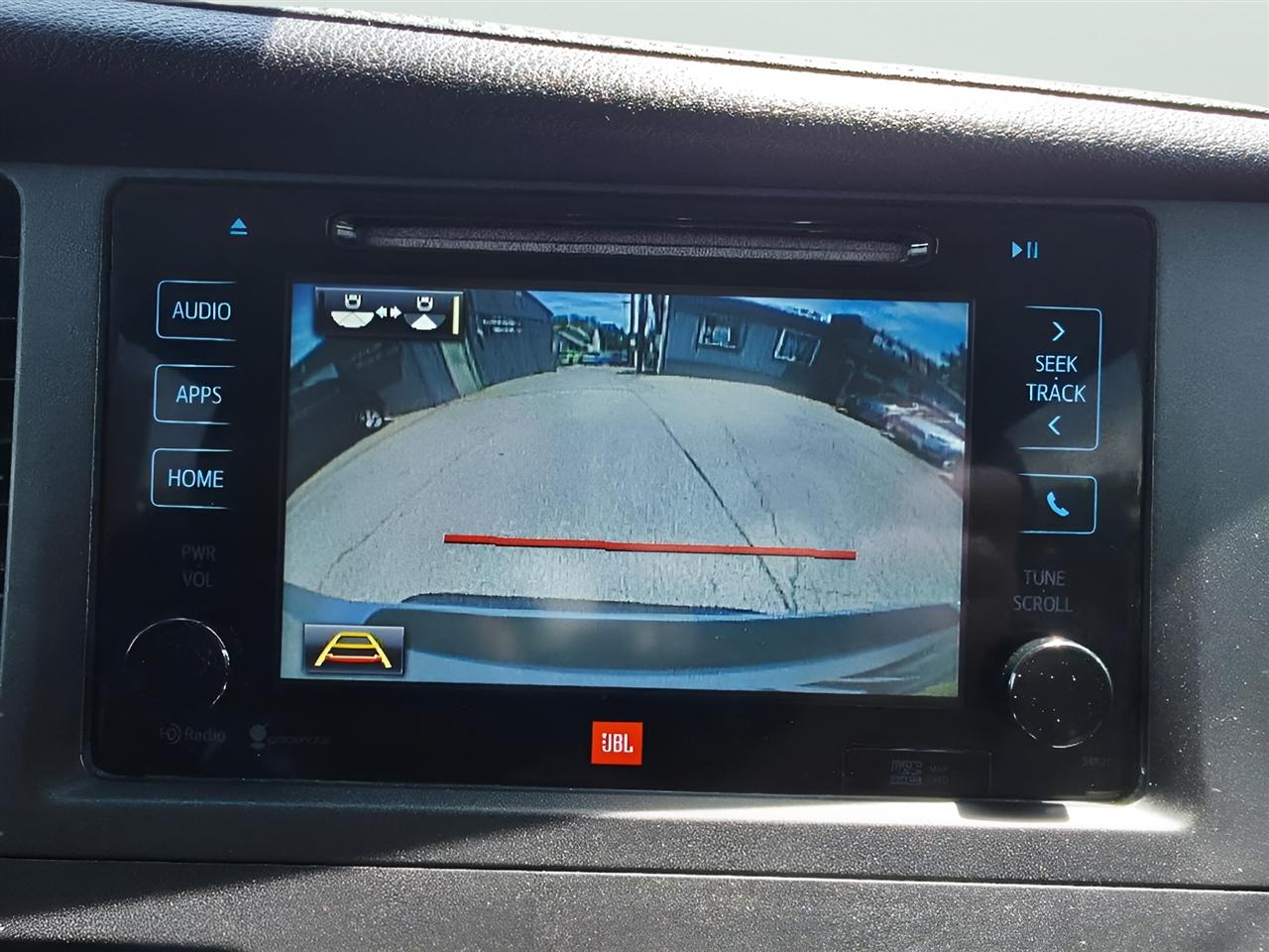 Toyota Sienna XLE FWD 8-Passenger V6 2015