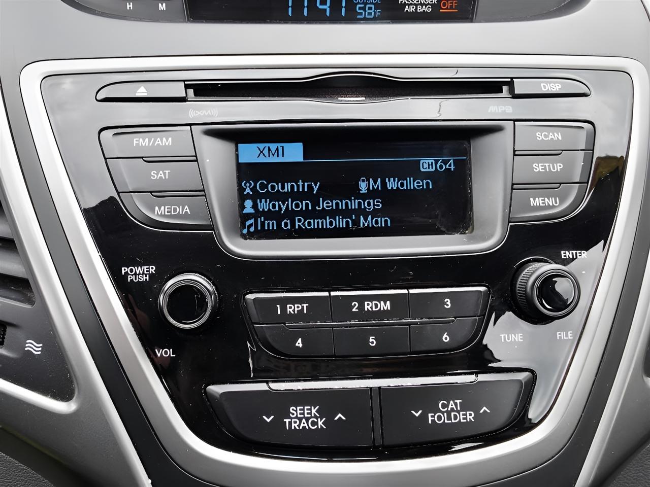 Hyundai Elantra SE 6AT 2016