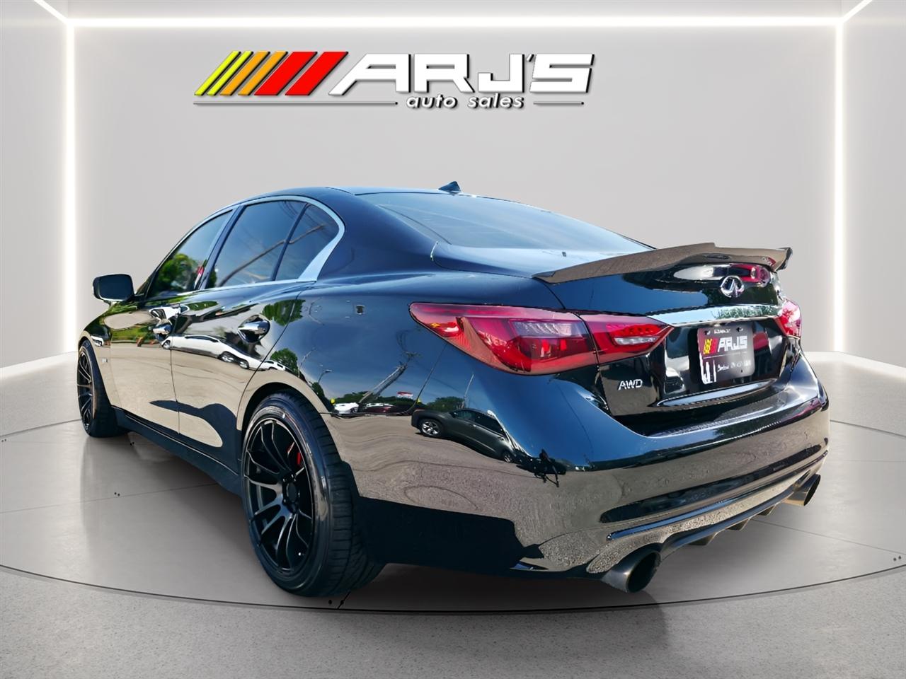 Infiniti Q50 3.0t LUXE AWD 2019