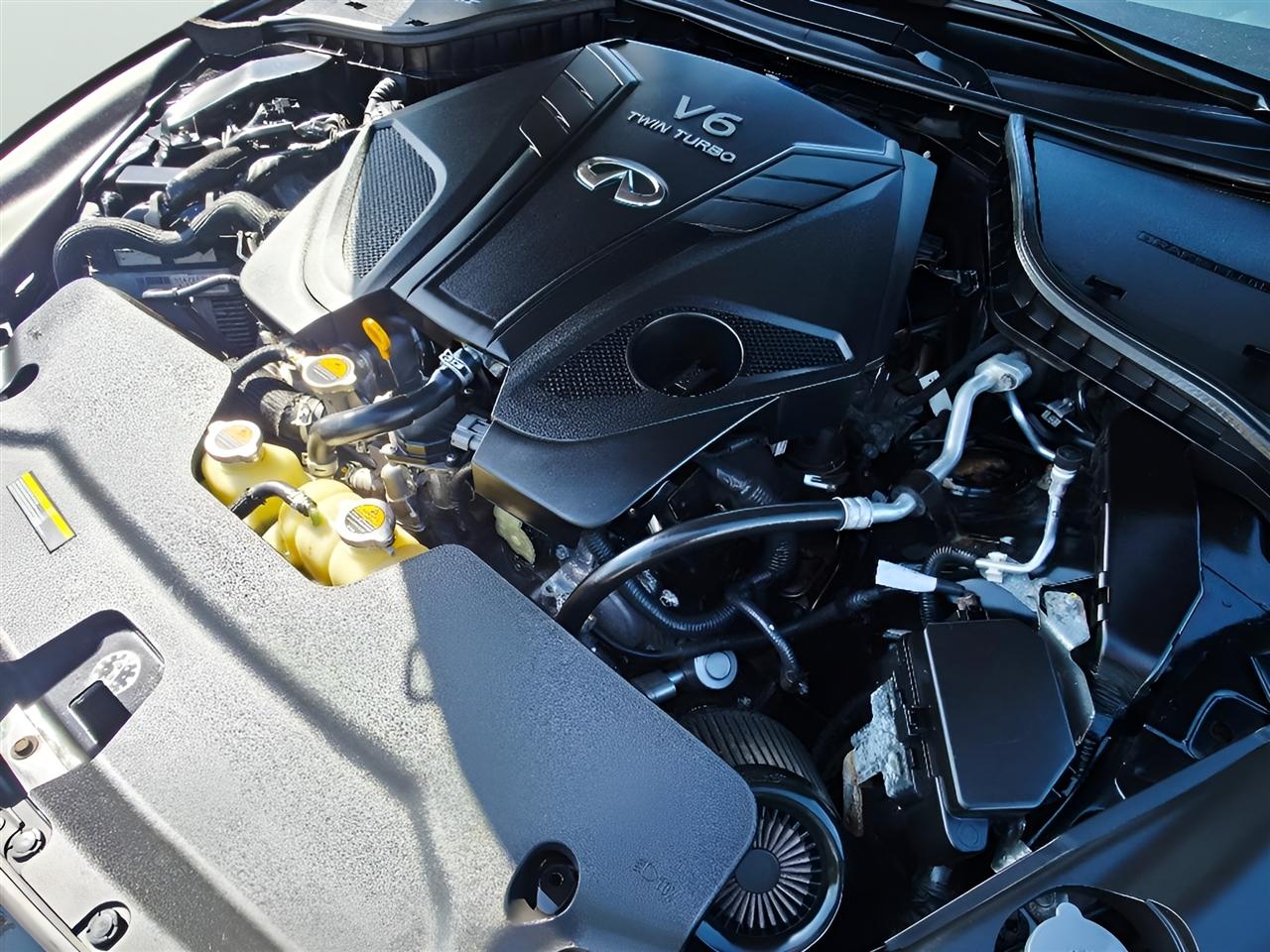 Infiniti Q50 3.0t LUXE AWD 2019