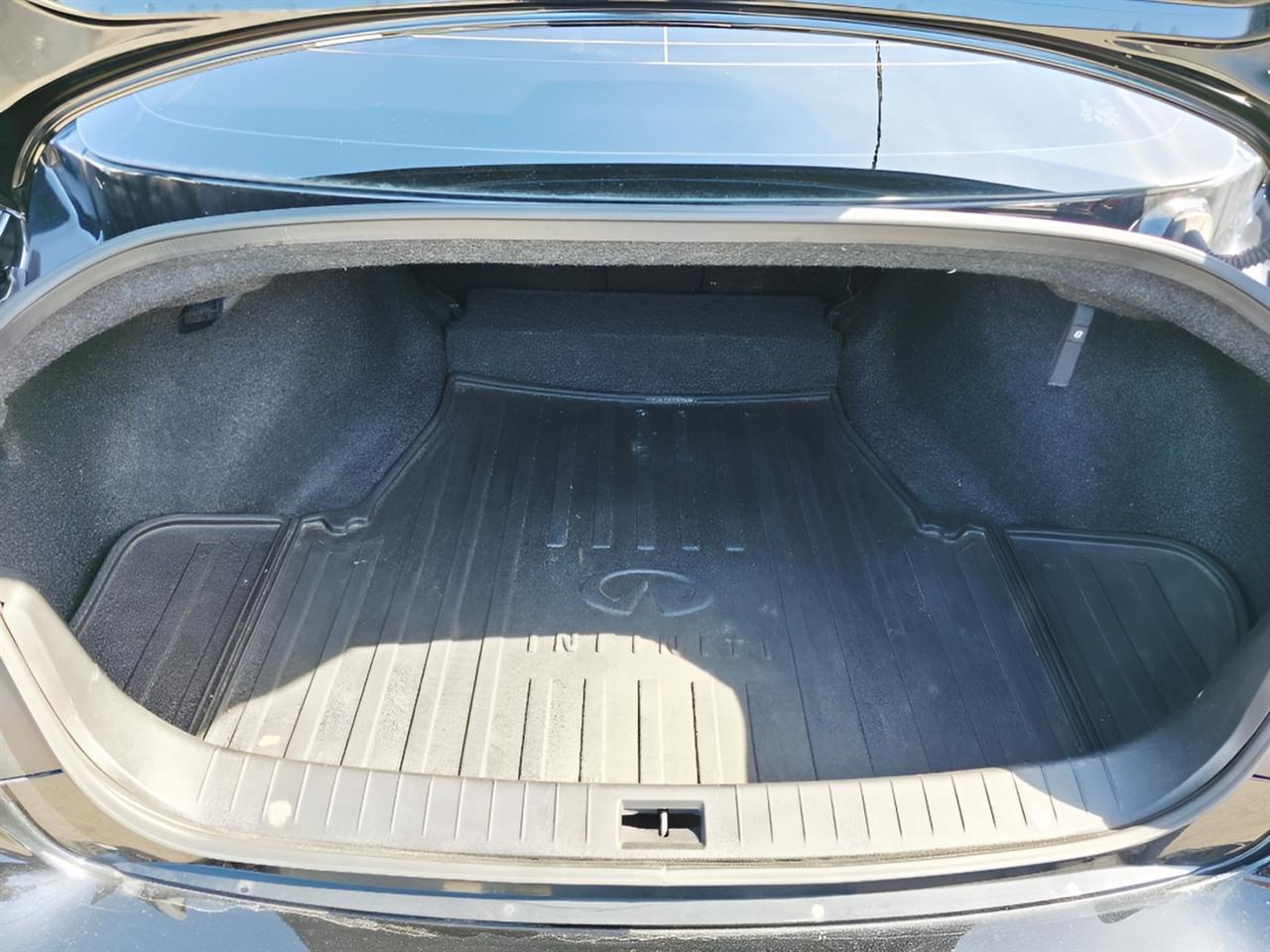 Infiniti Q50 3.0t LUXE AWD 2019