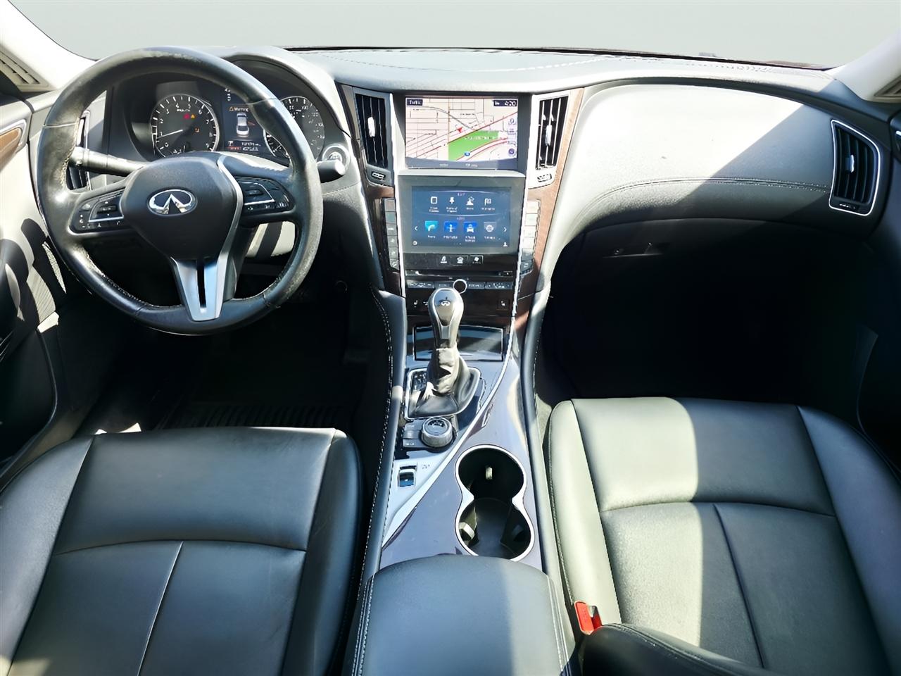 Infiniti Q50 3.0t LUXE AWD 2019