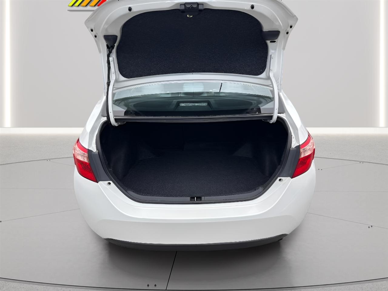 Toyota Corolla XLE CVT 2019
